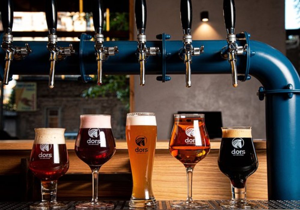 <b>What is the best temperature for homebrewing during fermentation in a beer machine?</b>